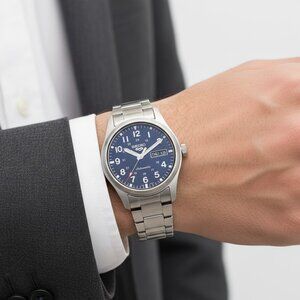 NWT Authentic Seiko 5 Sports Automatic Blue Dial Men's Watch